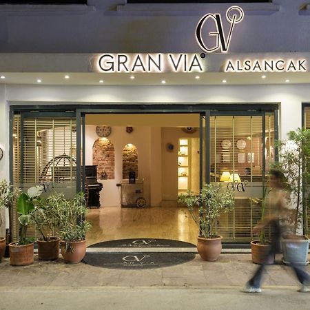 Hotel Gran Via Alsancak Izmir Zewnętrze zdjęcie